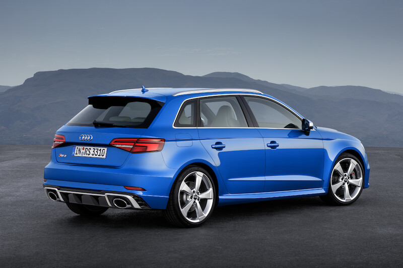 Nowy silnik i ostrzejszy wygląd: odświeżone Audi RS 3 Sportback