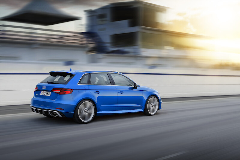 Nowy silnik i ostrzejszy wygląd: odświeżone Audi RS 3 Sportback