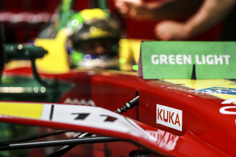 Kierowca Audi, Lucas di Grassi, na podium w Buenos Aires