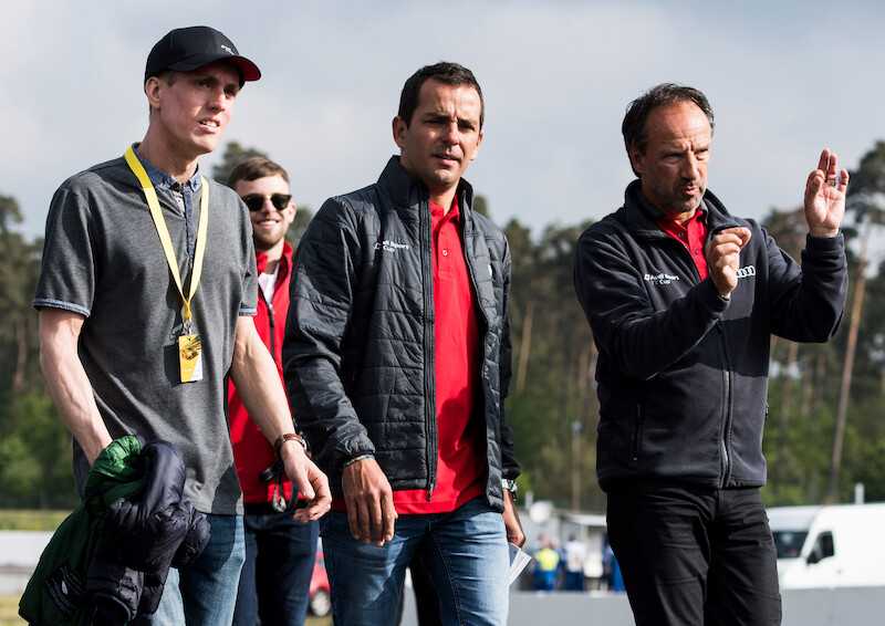 Philip Ellis zwycięża w obu wyścigach pucharu Audi Sport TT Cup