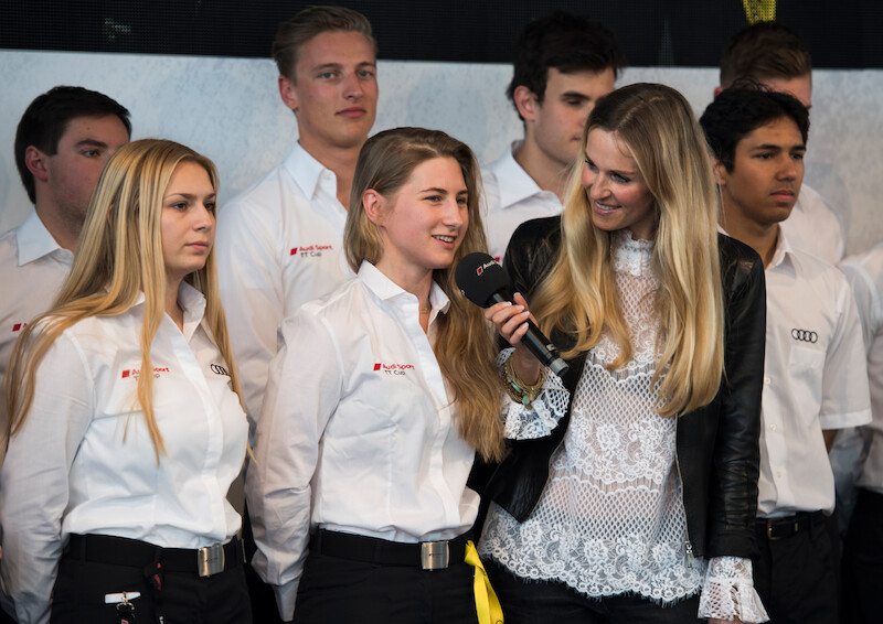 Philip Ellis zwycięża w obu wyścigach pucharu Audi Sport TT Cup