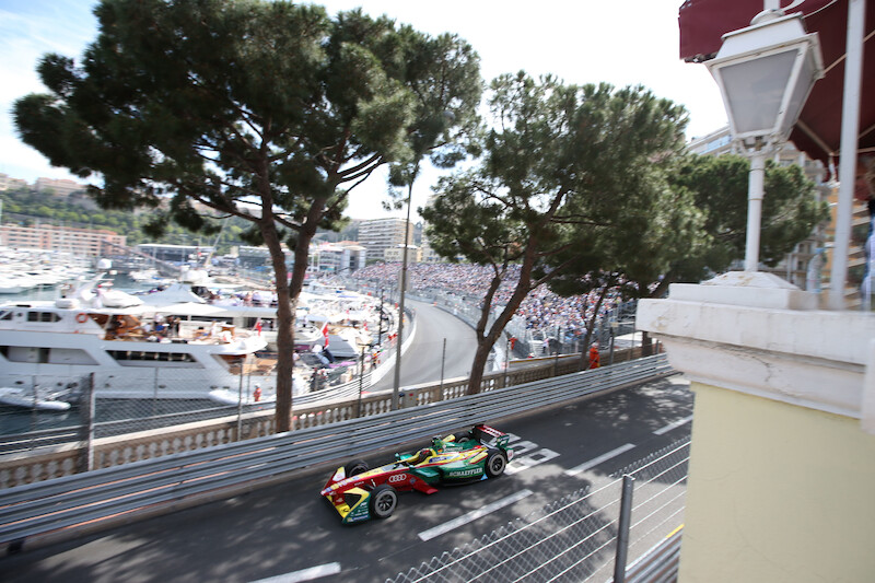 Kierowca Audi, Lucas di Grassi, trzyma kibiców w napięciu