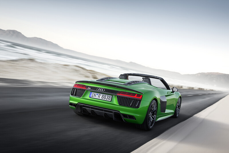 Audi R8 Spyder V10 plus: nowy poziom wolności
