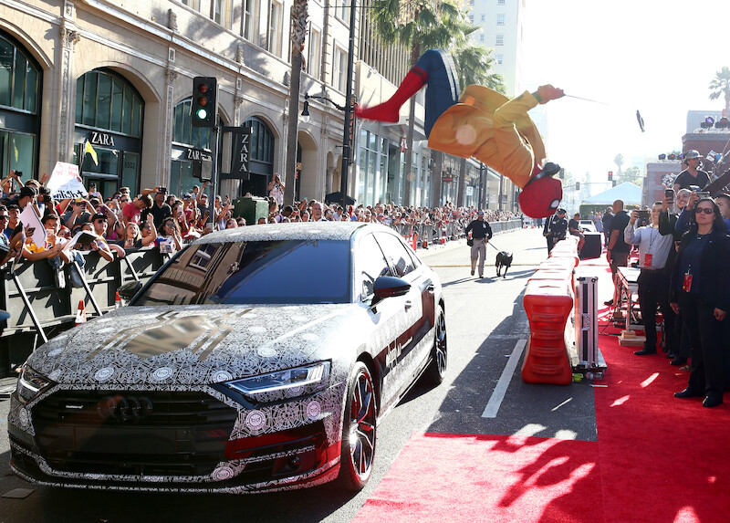 Zamaskowane Audi A8 niespodziewanym gościem premiery filmu 