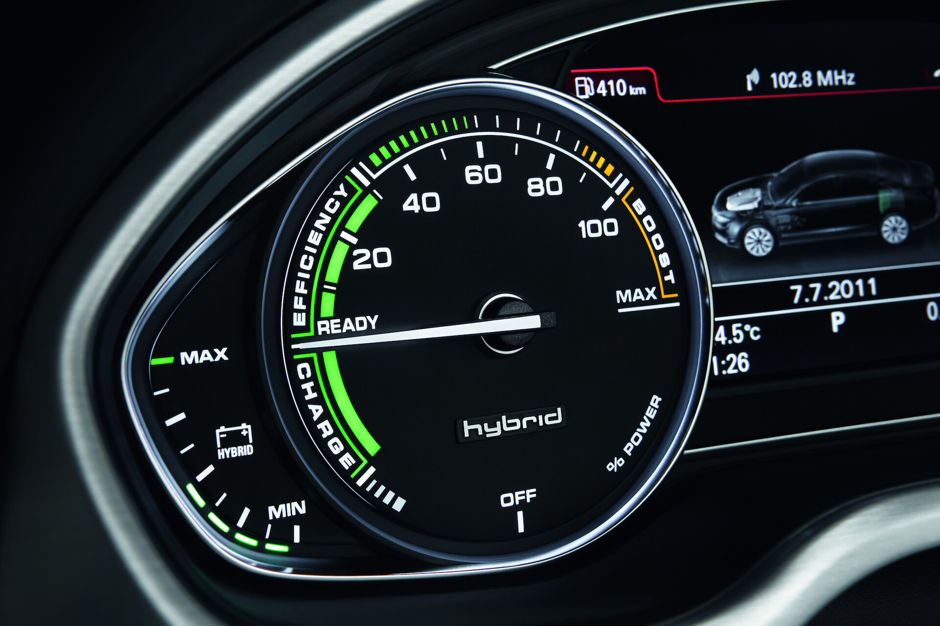 Konsekwentnie efektywne - Audi A8 hybrid