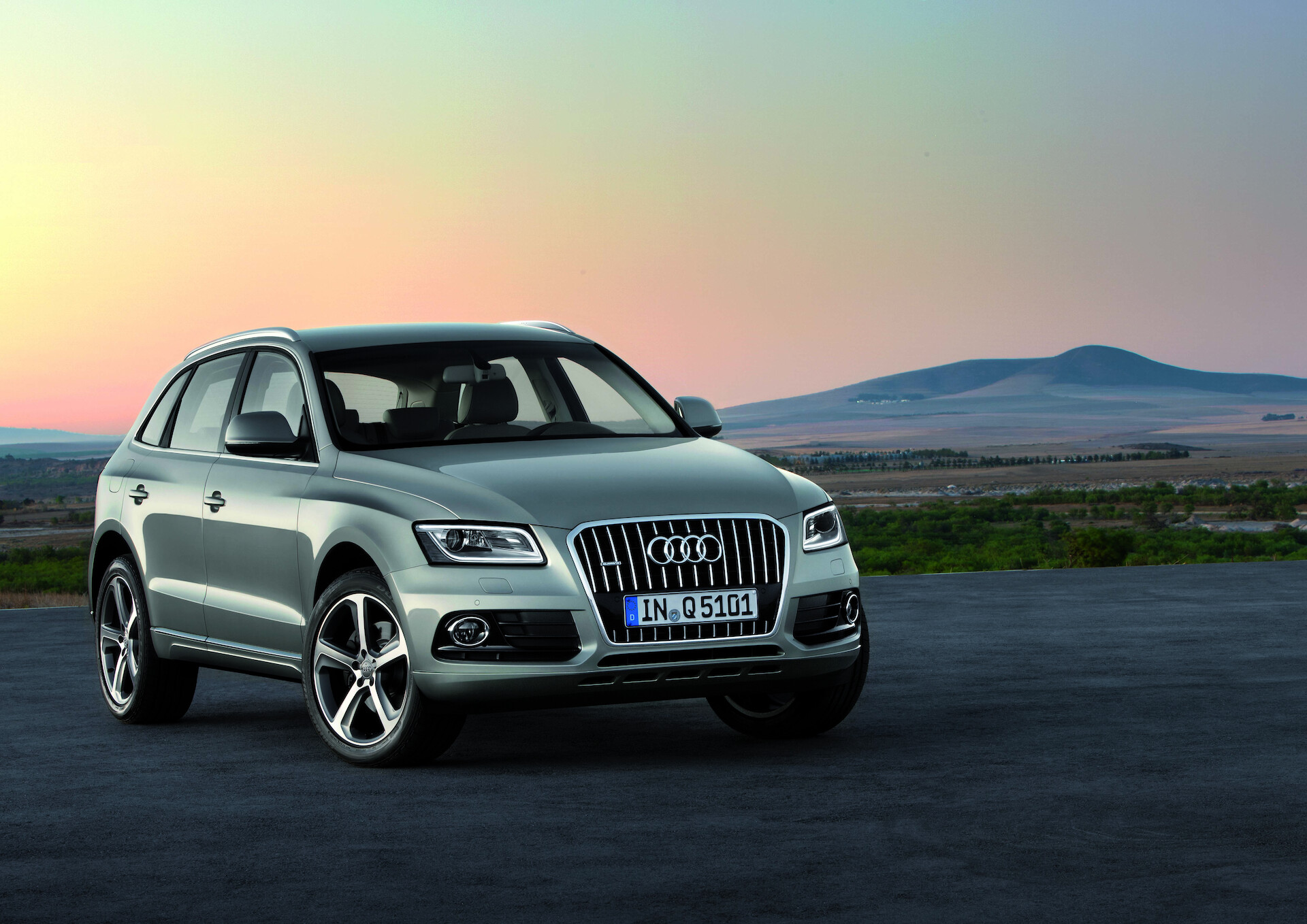 Przebojowy model będzie jeszcze doskonalszy - zmodernizowane Audi Q5