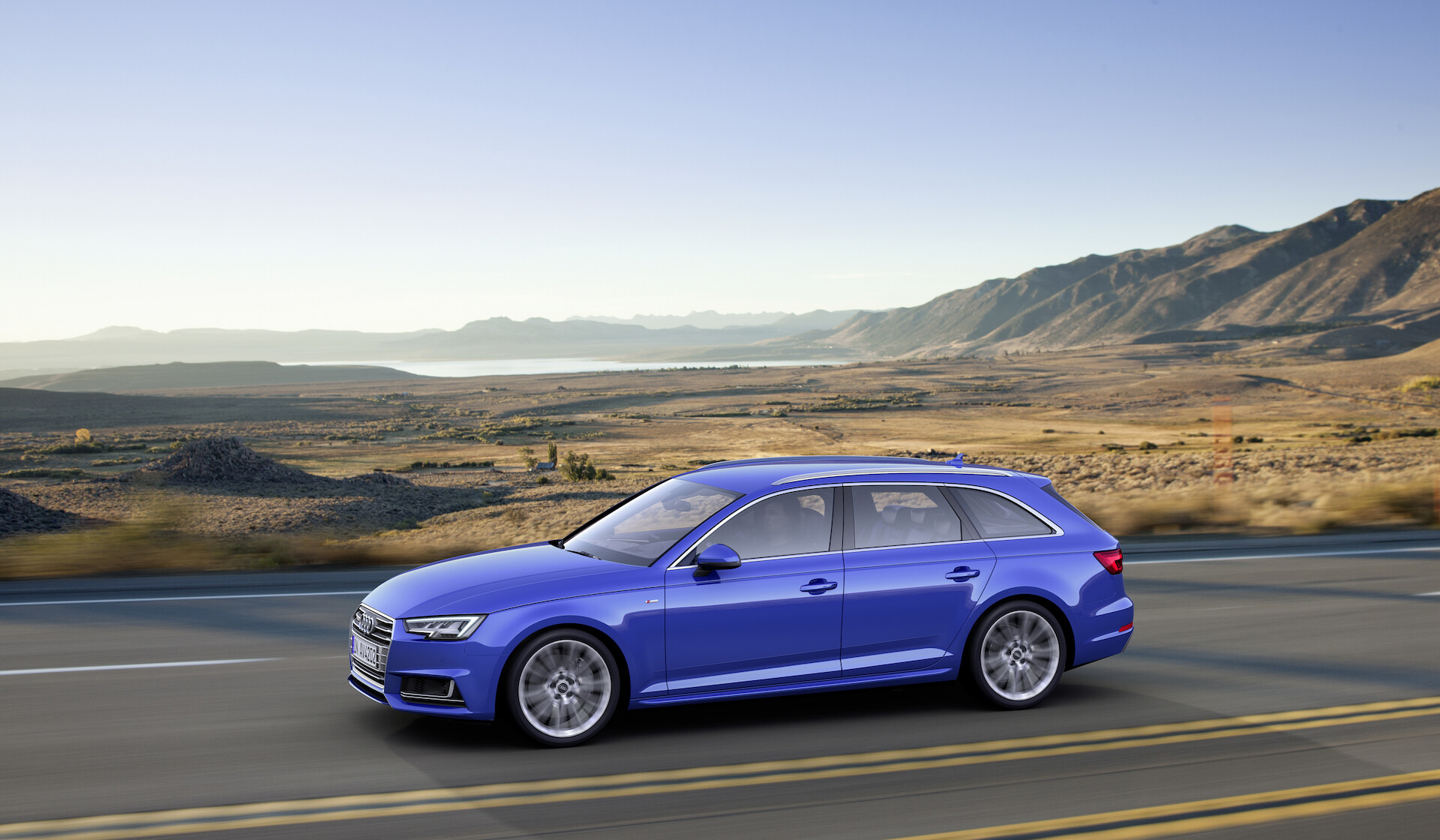 Wydajne i pełne zaawansowanych rozwiązań technicznych: można już zamawiać nowe Audi A4