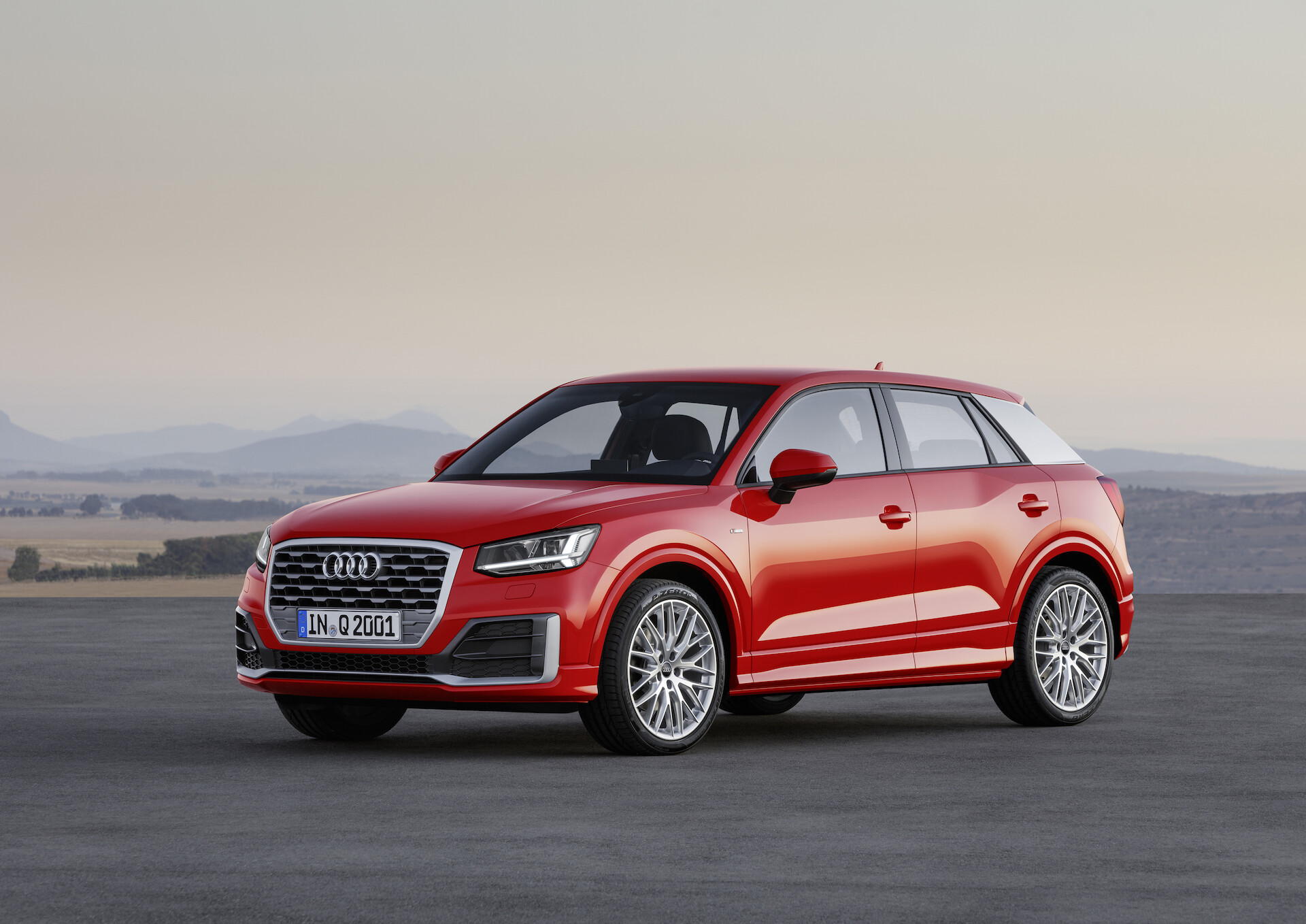 Kurtyna w górę: nowe Audi Q2