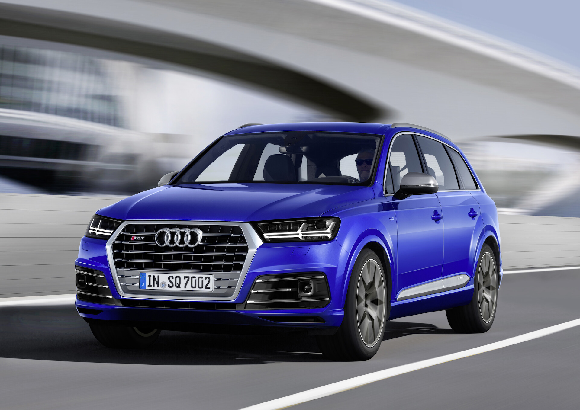 Audi SQ7 TDI: ofensywa innowacji