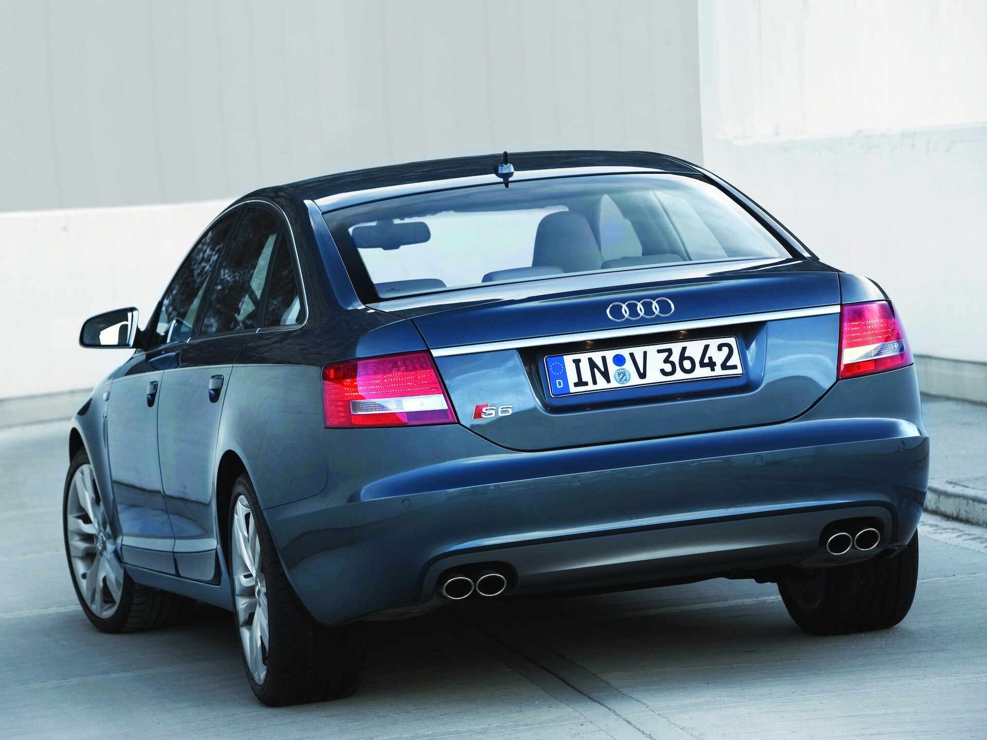 Audi S6 / S6 Avant