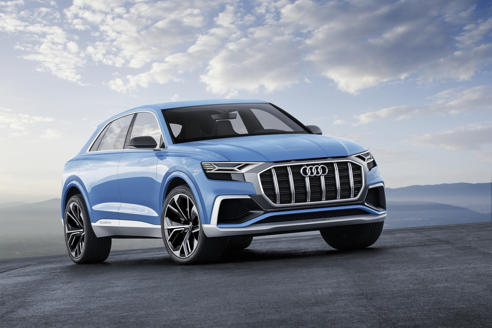 Luksusowy SUV w stylu coupé: Audi Q8 concept