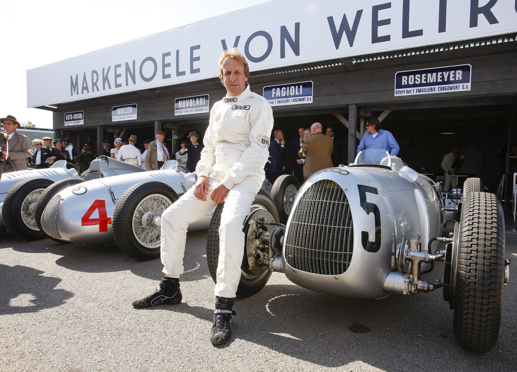 Audi Tradition i sportowe klasyki z trzech epok na Schloss Dyck Classic Days