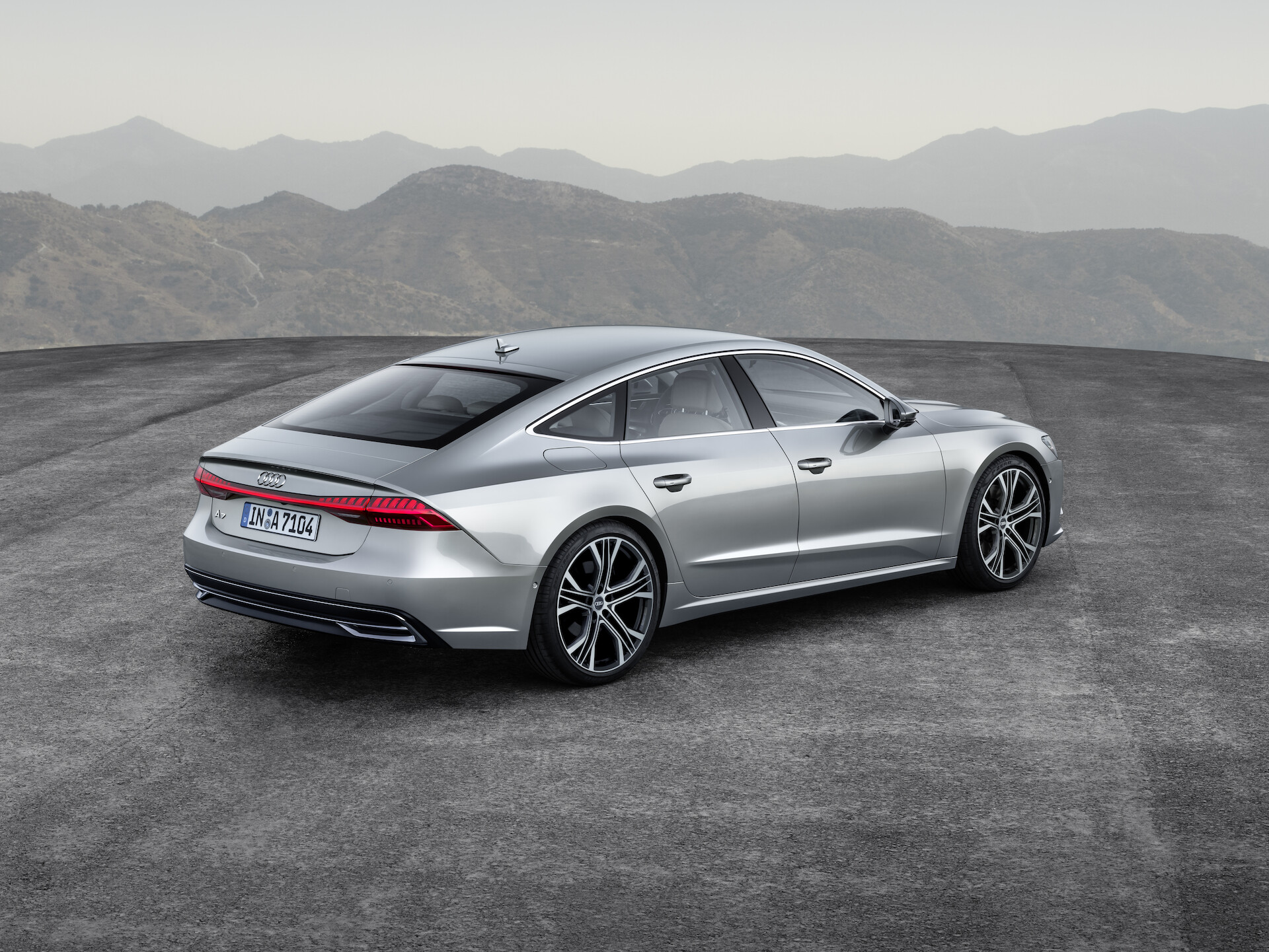 Wyniki Audi po trzech kwartałach 2017 r.: w kierunku ofensywy technicznej i modelowej