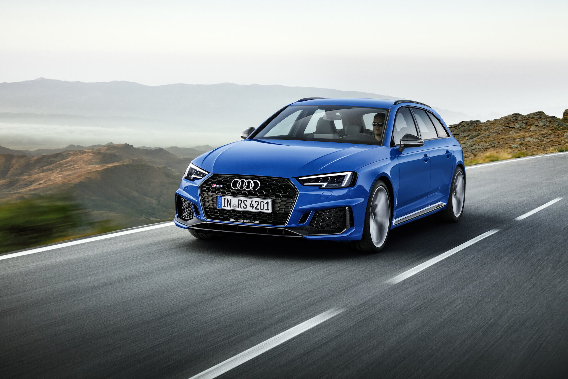Nowe Audi RS 4 Avant już w sprzedaży