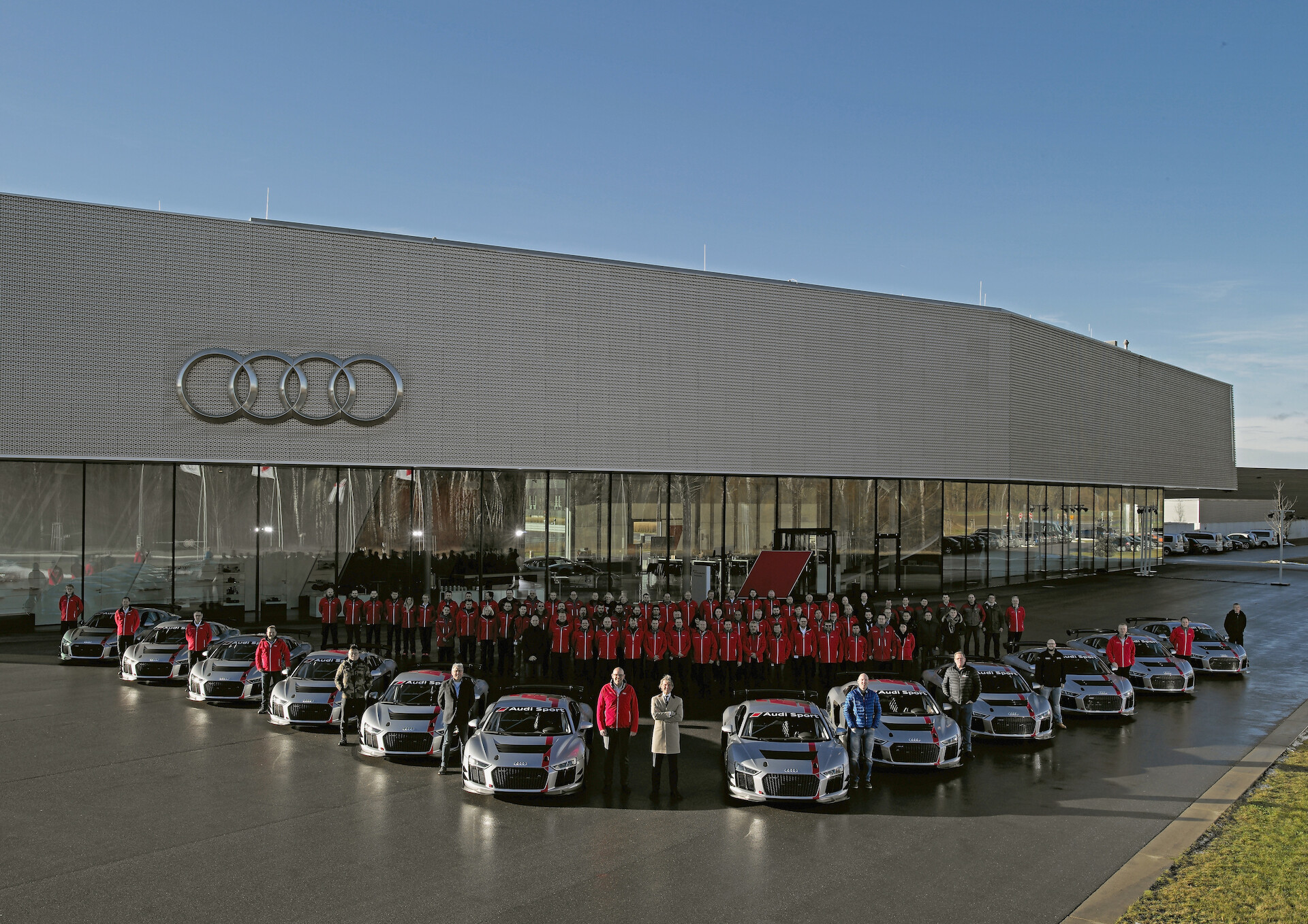 Pierwsi klienci odebrali nowe Audi R8 LMS GT 4