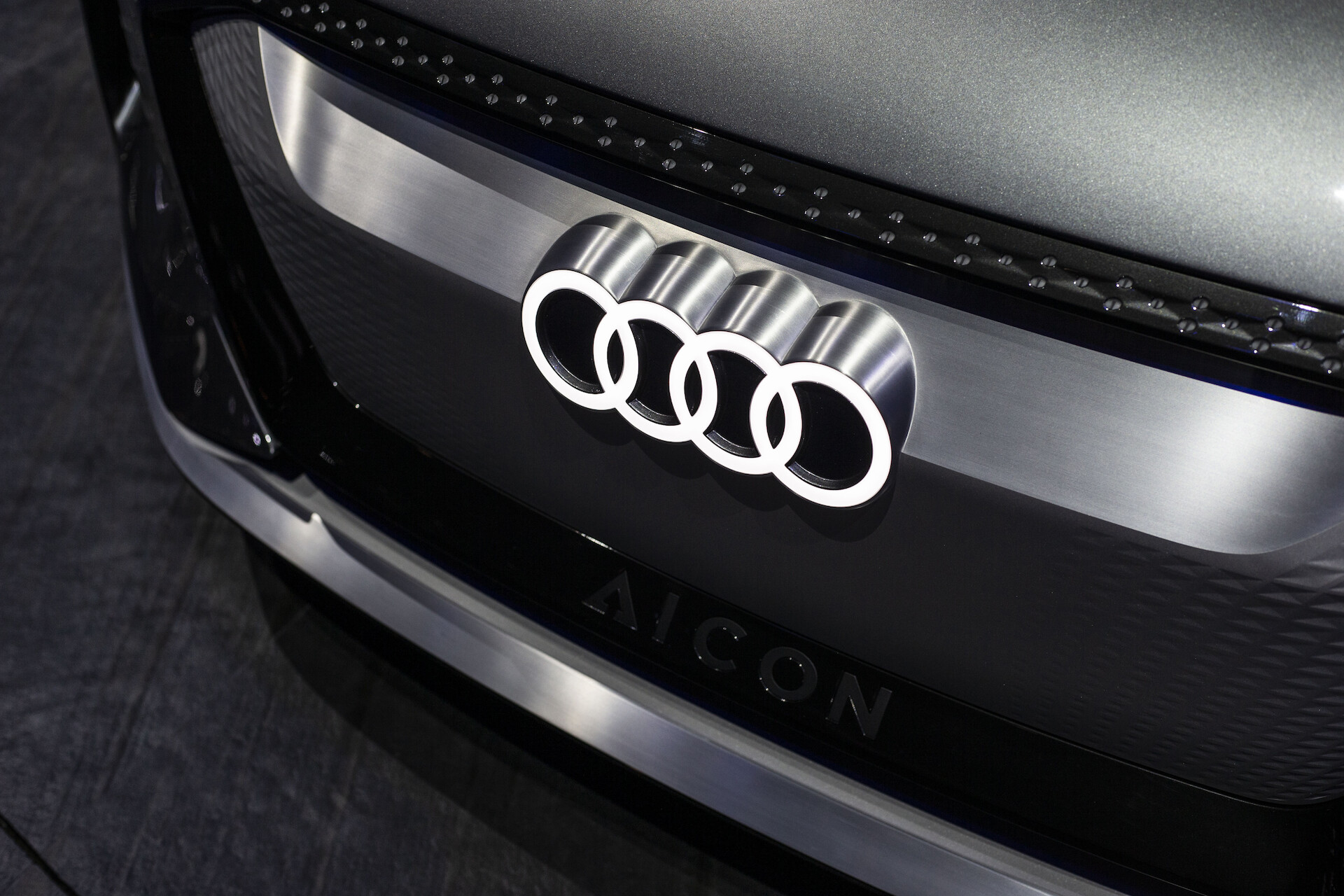 "Konsekwentnie Audi": zarząd AUDI AG prezentuje akcjonariuszom nowe regulacje korporacyjne