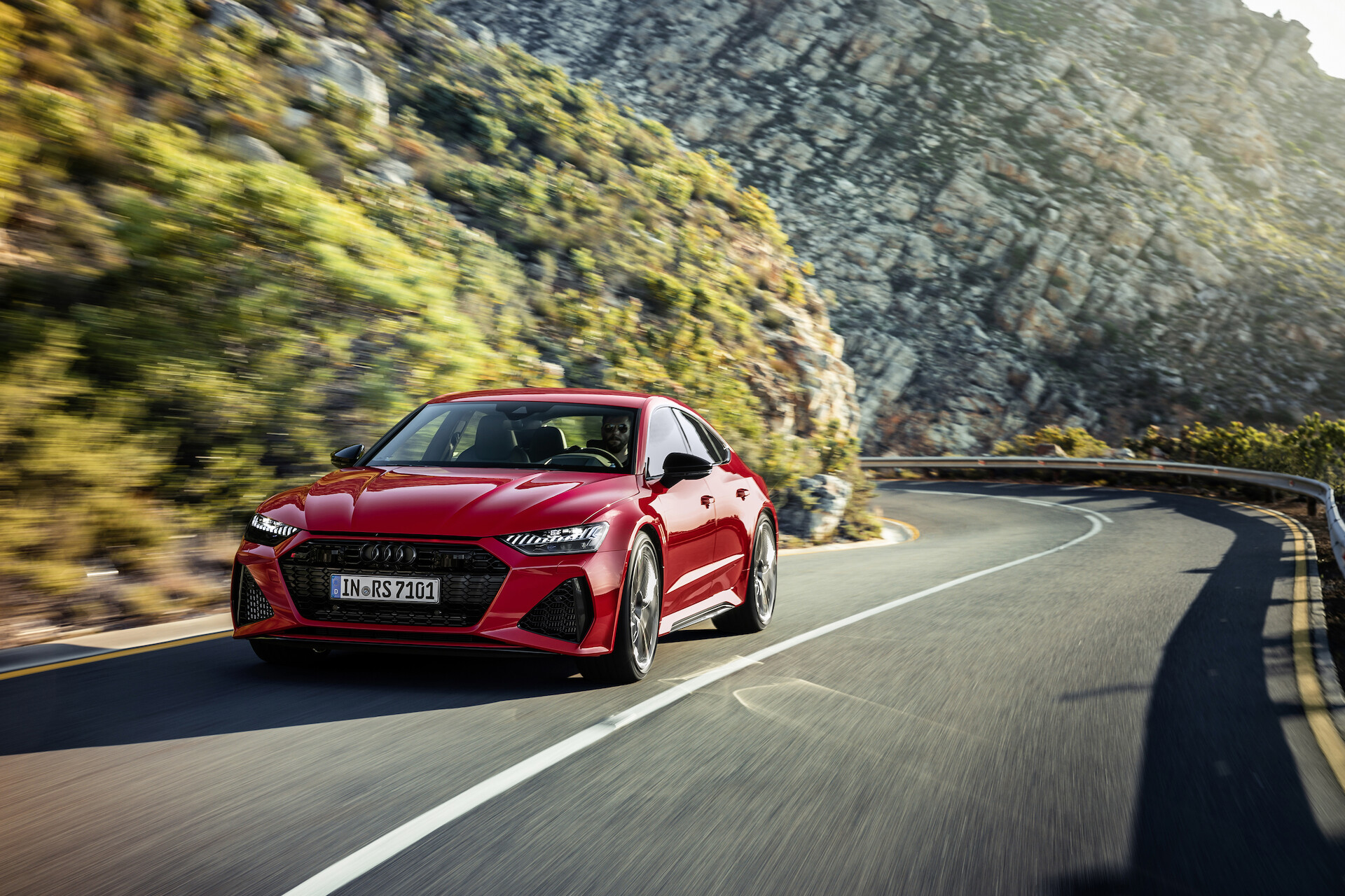 Najwyższe parametry i innowacyjna stylistyka: nowe Audi RS 7 Sportback