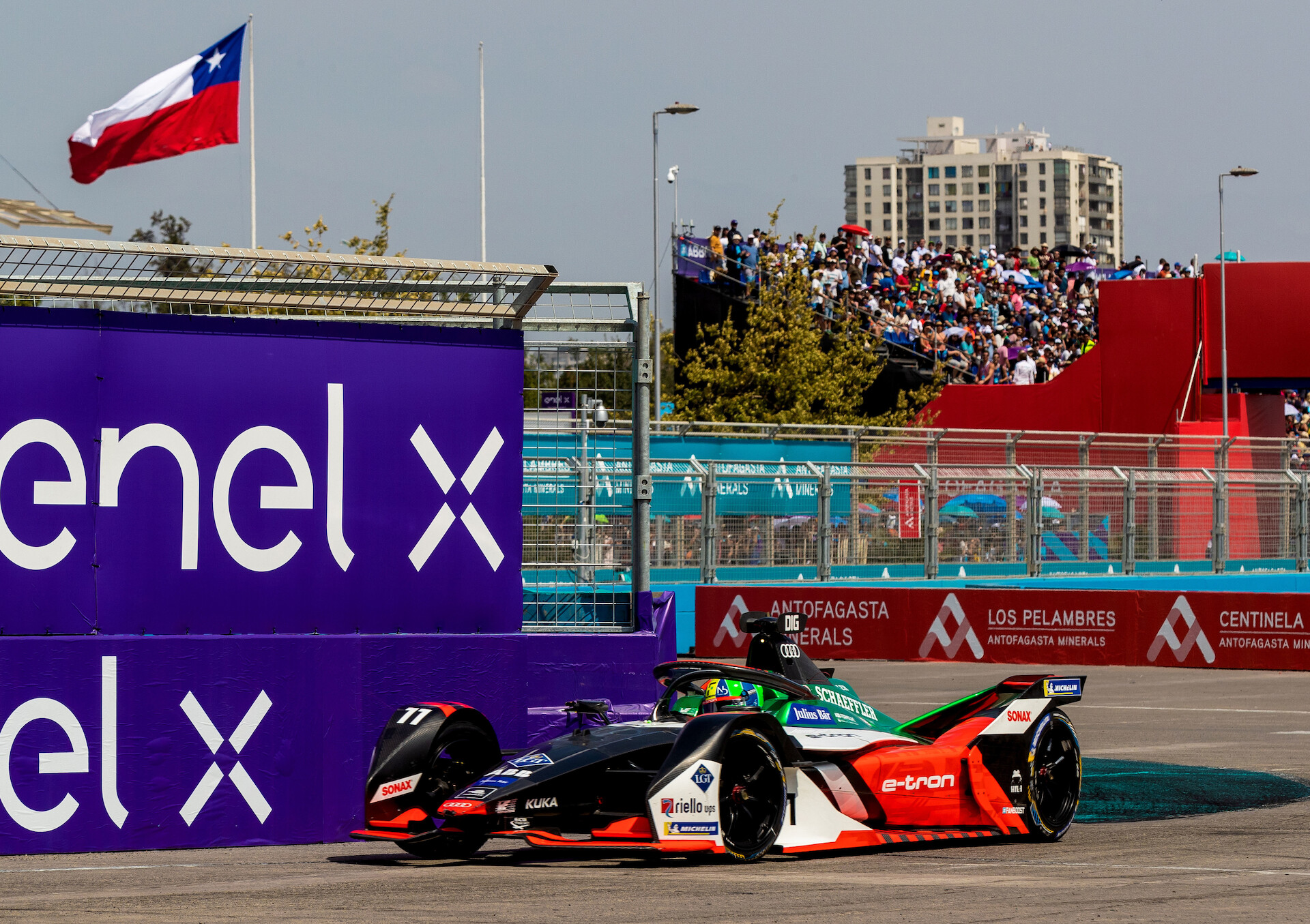 Zawodnik Audi Lucas di Grassi zachwycił doskonałą jazdą w Santiago de Chile