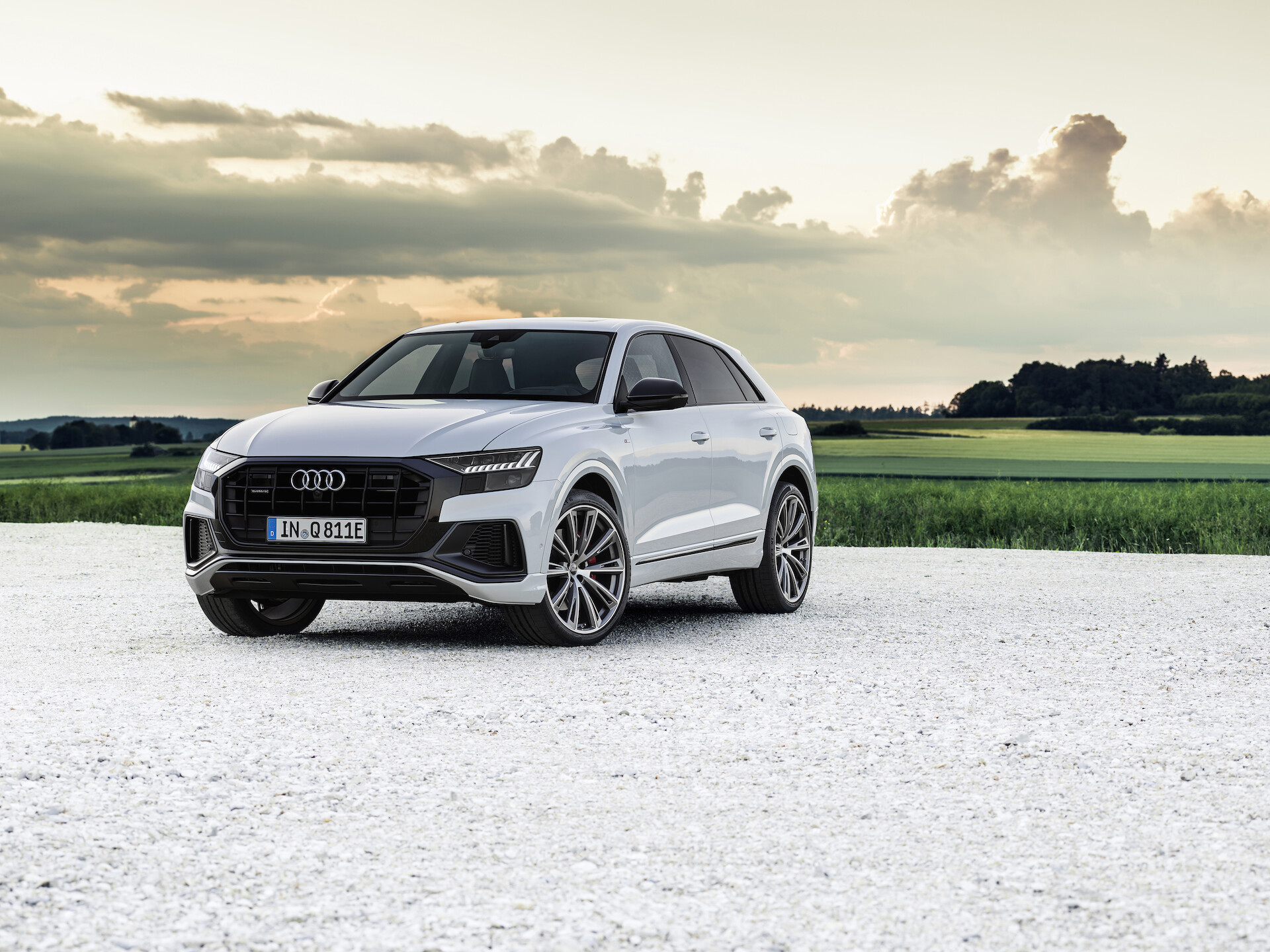 Hybryda typu plug-in uwieńczeniem linii produktowej Q8: Audi Q8 TFSI e quattro