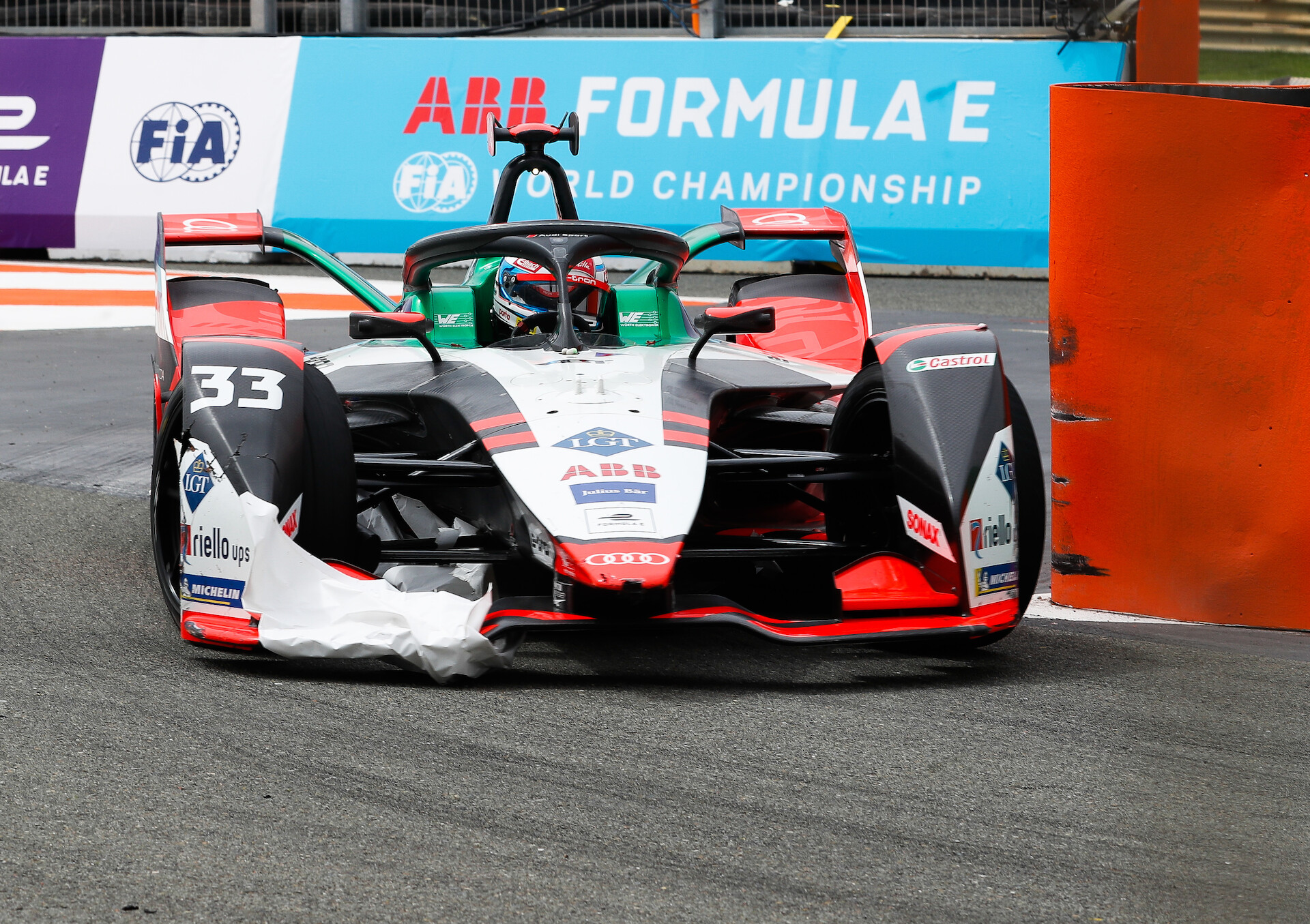 Punktowane pozycje dla obu zawodników Audi Sport ABT Schaeffler w wyścigach Formuły E w Walencji