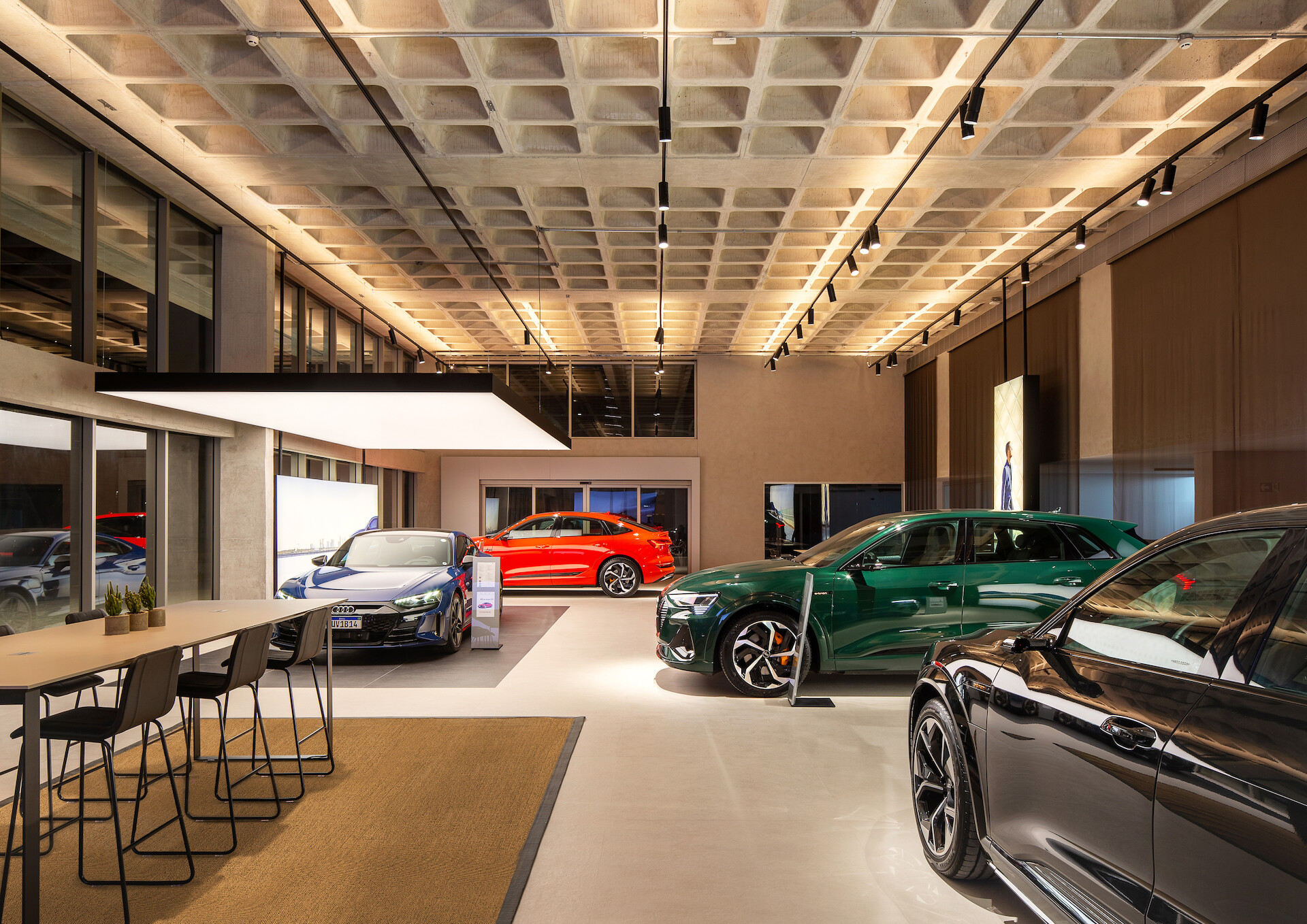 Audi Progressive Retail: marka uruchamia nową, interaktywną koncepcję obsługi klientów