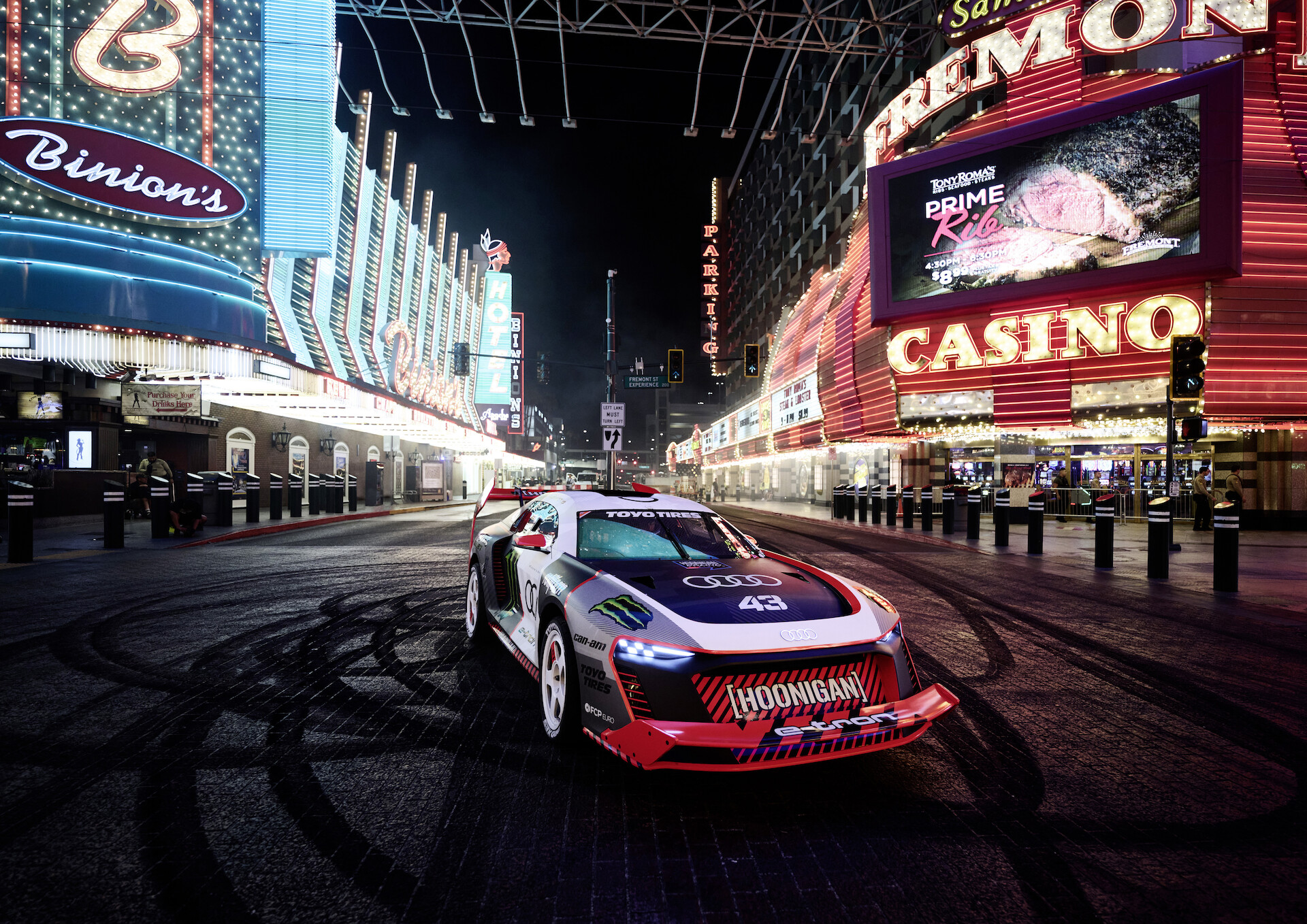 Ken Block i Audi S1 Hoonitron elektryzują Las Vegas