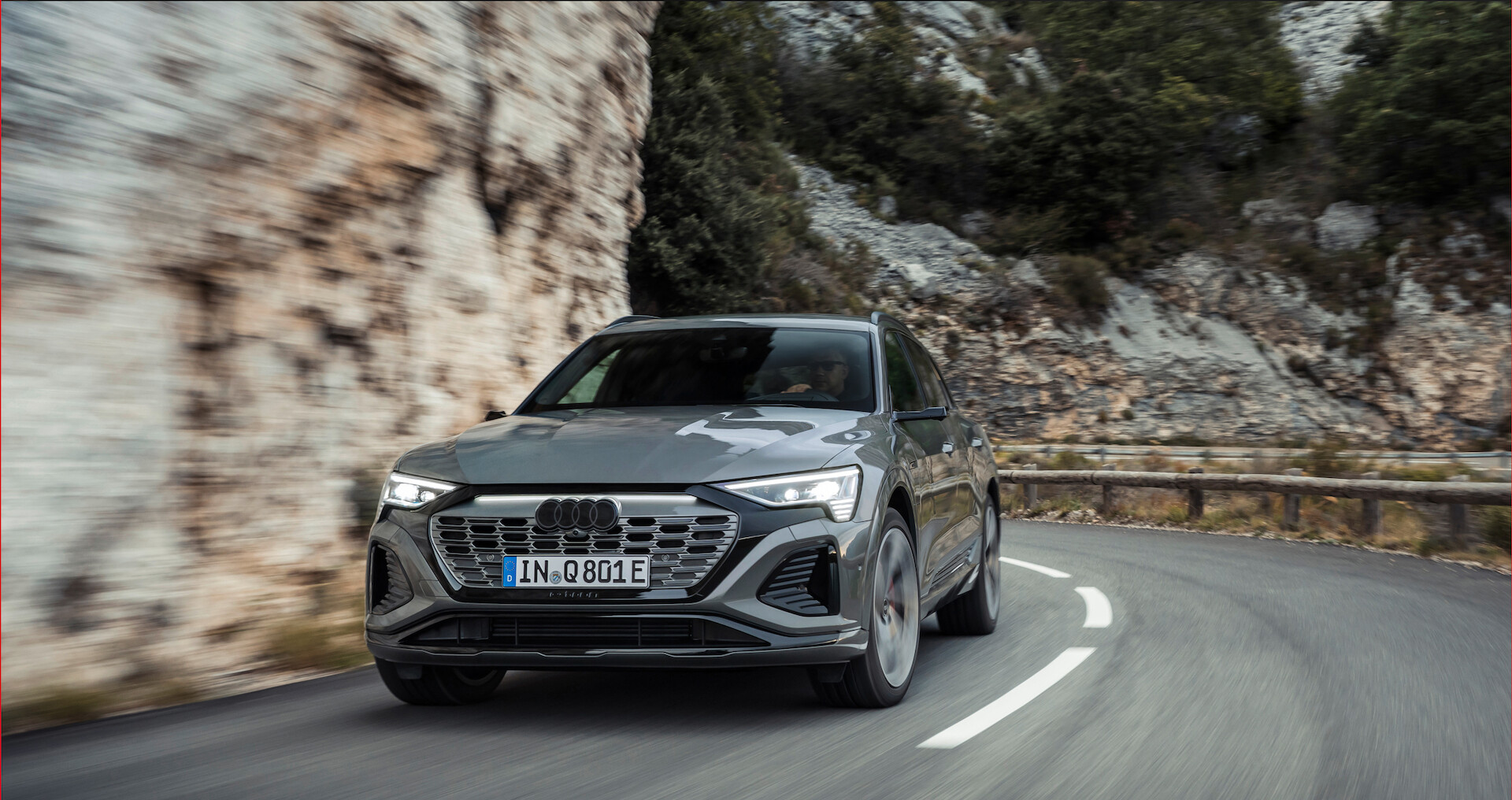 Nowe Audi Q8 e-tron: udoskonalona wydajność i zasięg, wyrafinowany design
