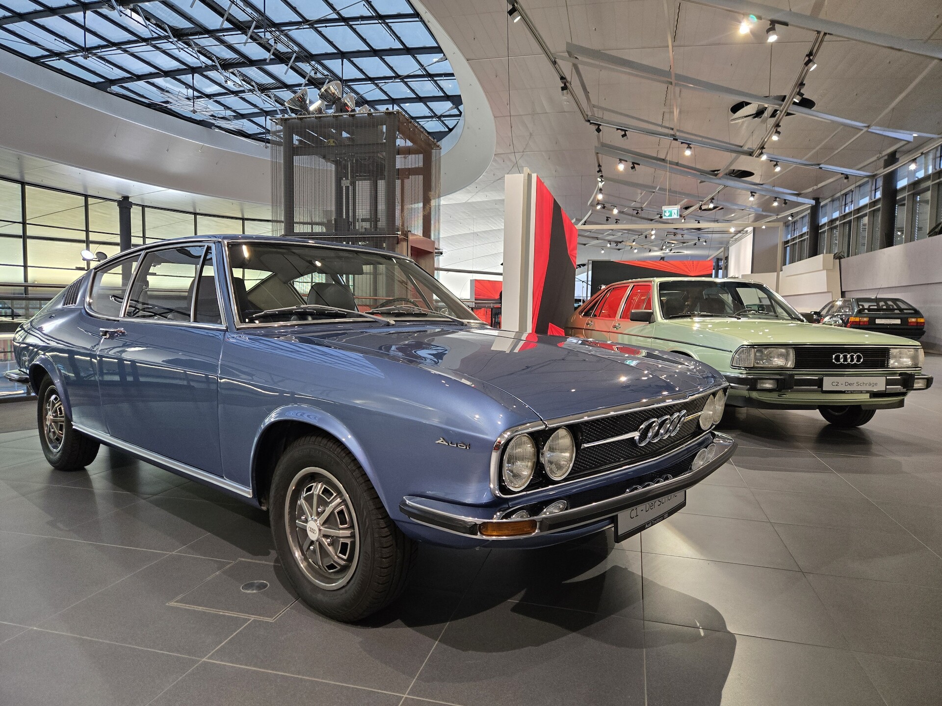 Audi Tradition prezentuje historię modeli Audi 100 i A6