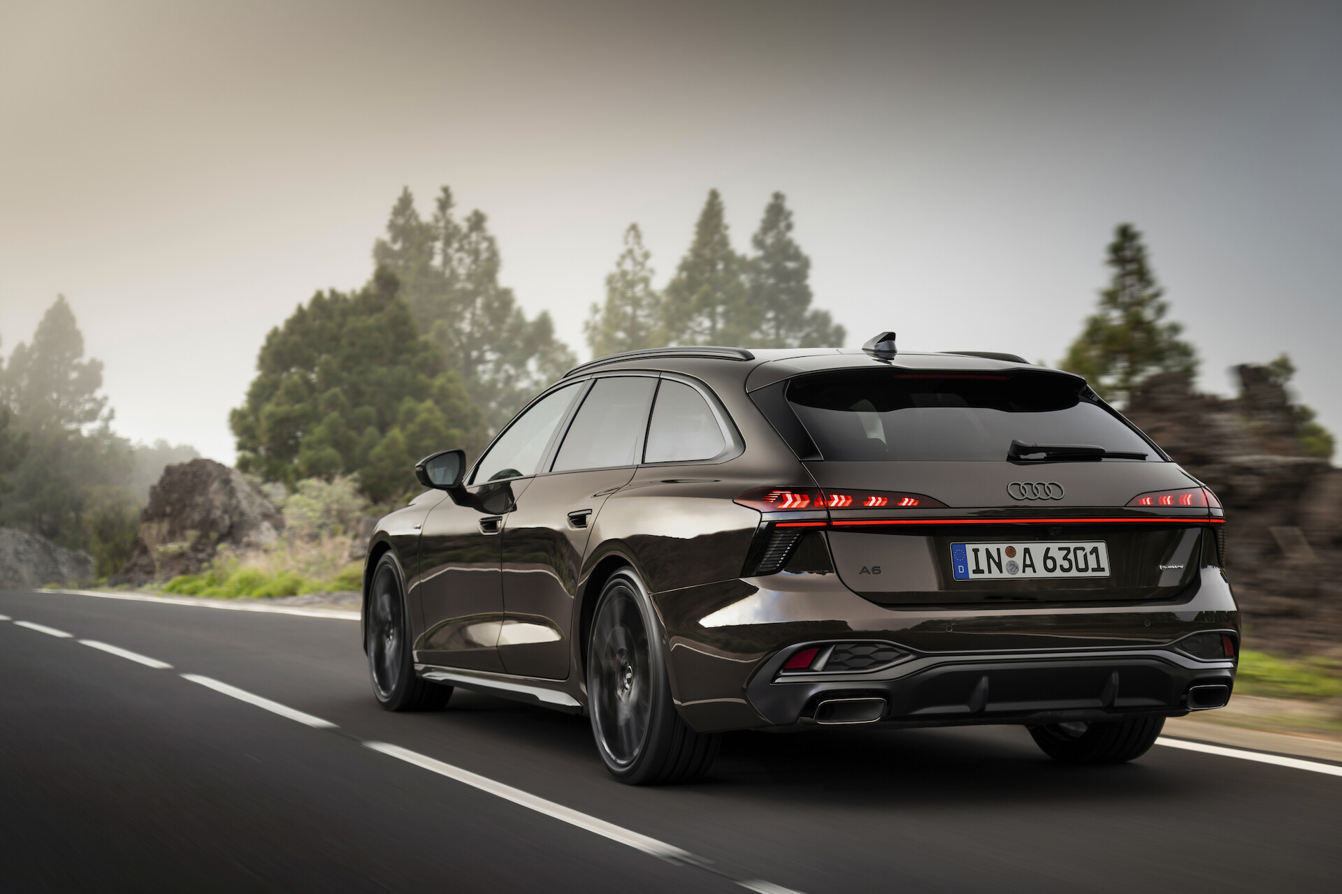 Nowe Audi A6 Avant: Klasa biznes spotyka sportową elitę 