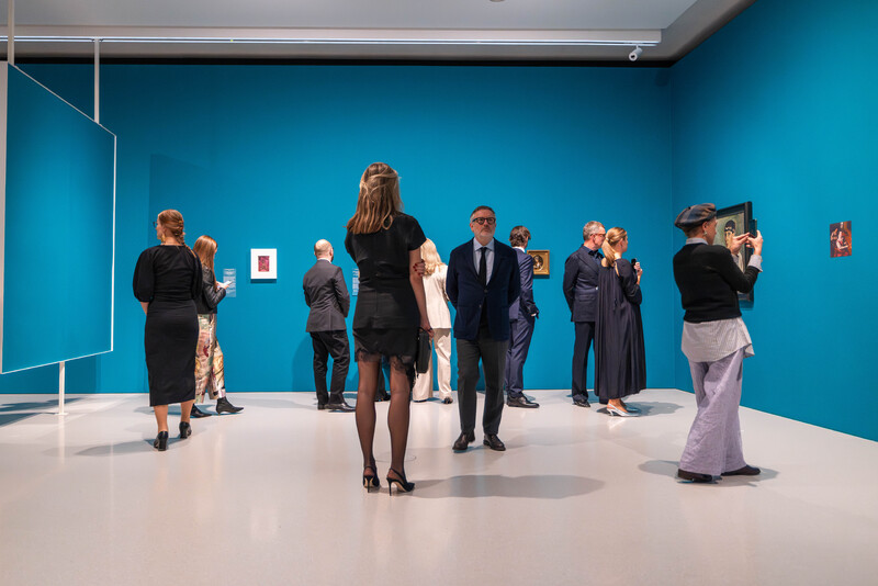 Wystawa, która opowiada historię sztuki głosami kobiet. Audi umożliwia zobaczenie ekspozycji za darmo