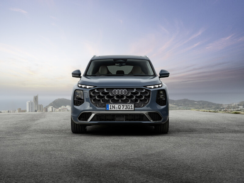 Nowe Audi Q7 z limitowanym pakietem Premiere Edition dostępne do zamawiania