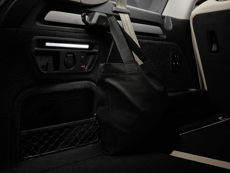 Nowe Audi Q7 z limitowanym pakietem Premiere Edition dostępne do zamawiania