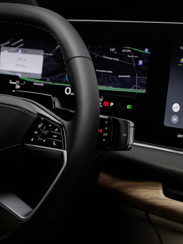 Nowe Audi Q7 z limitowanym pakietem Premiere Edition dostępne do zamawiania