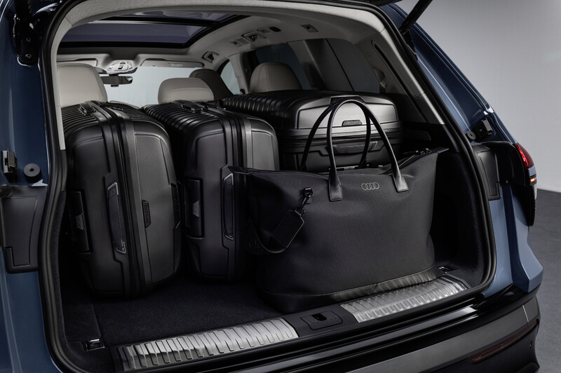 Nowe Audi Q7 z limitowanym pakietem Premiere Edition dostępne do zamawiania