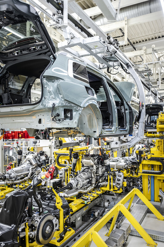 Nowy flagowy model w portfolio – Audi Q9 na nowo definiuje przestronność i komfort 