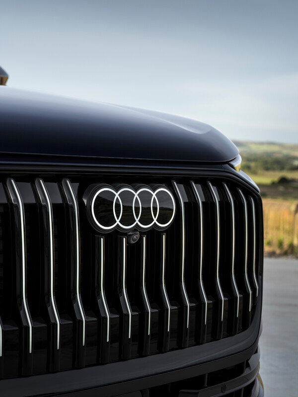Nowy flagowy model w portfolio – Audi Q9 na nowo definiuje przestronność i komfort 