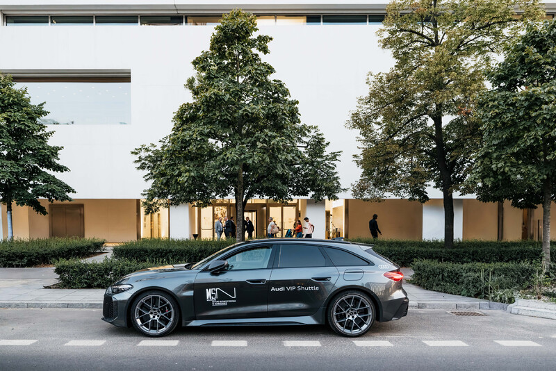 Edward Dwurnik i Polska obserwowana z bliska. Otwarto nową wystawę pod patronatem Audi