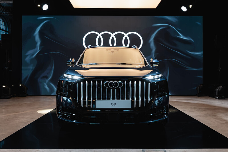 Audi Q9 po raz pierwszy w Polsce. Flagowy SUV Audi zadebiutował w Warszawie