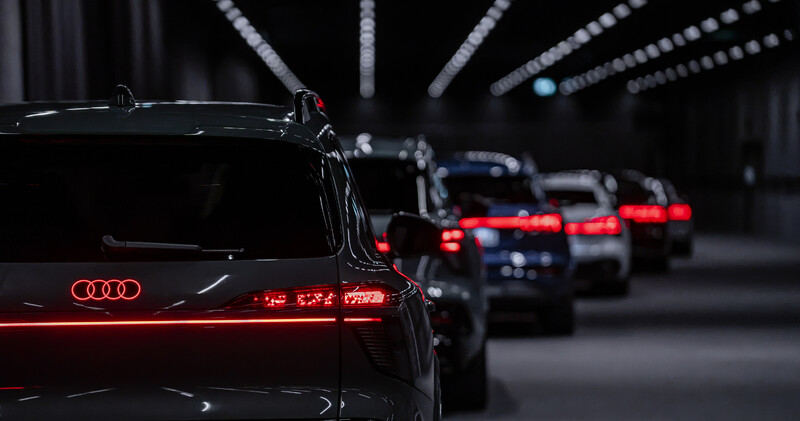 Światowa premiera w Audi Q9: zakrzywione cyfrowe panele OLED