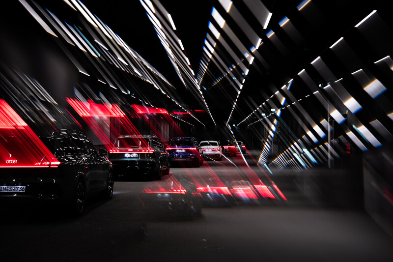 Światowa premiera w Audi Q9: zakrzywione cyfrowe panele OLED